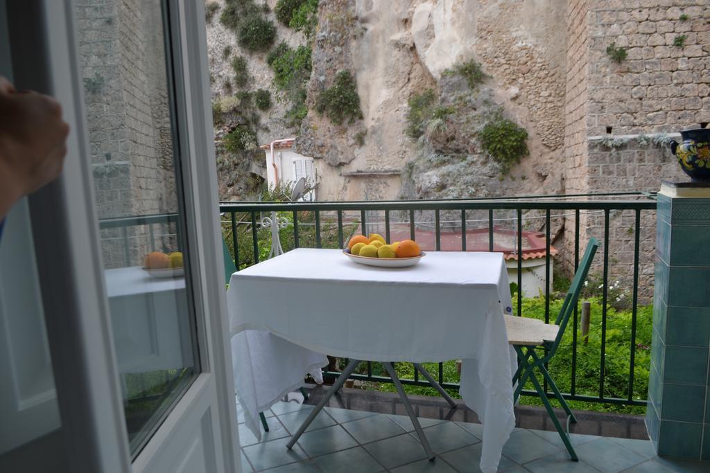 Casa Mariannina Bed & Breakfast Майори Екстериор снимка